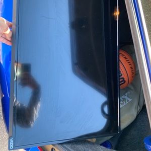Vizio smart TV for sale
